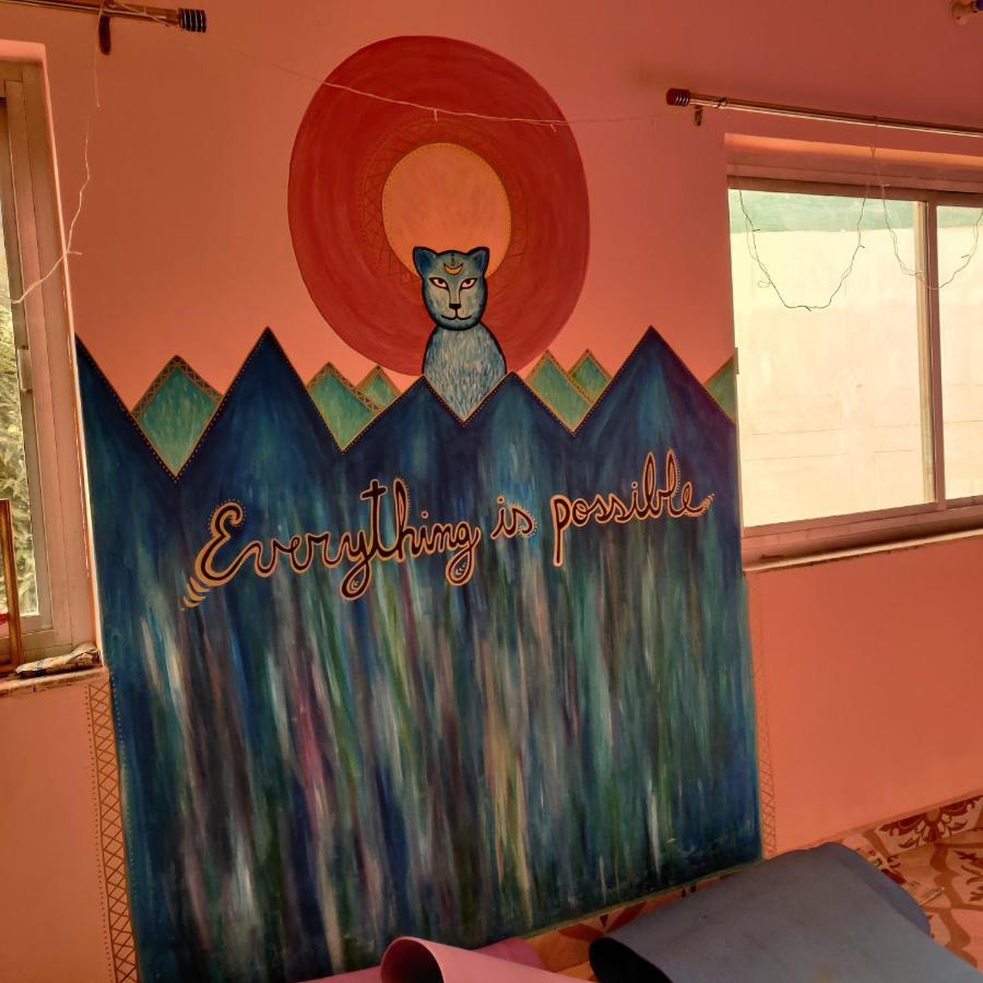 Auberge de jeunesse Tebaar Backpackers à Rishīkesh Extérieur photo